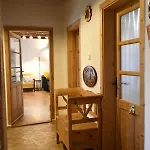 Lägenhet Garaboly Birtok Vendeghazak *
