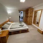 Garaboly Birtok Vendeghazak Lägenhet *