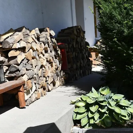 Garaboly Birtok Vendeghazak * Nadap