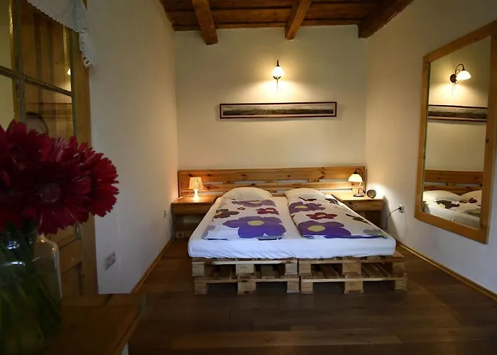 Garaboly Birtok Vendeghazak