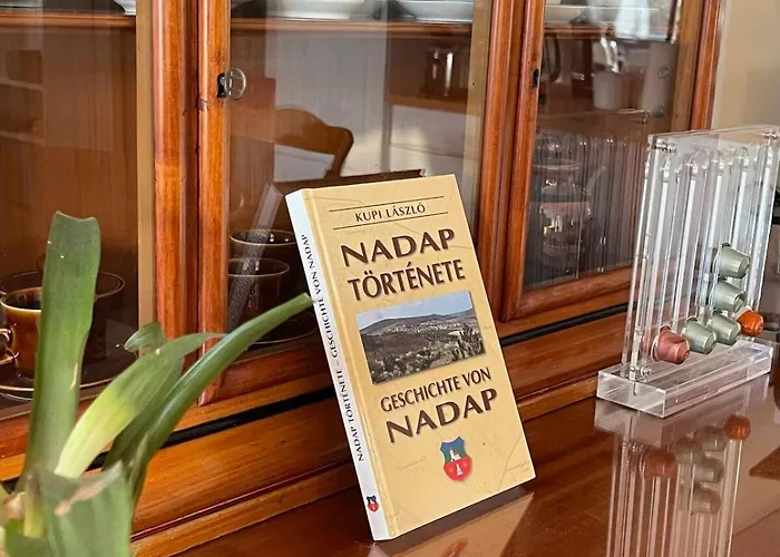 Garaboly Birtok Vendeghazak Lägenhet