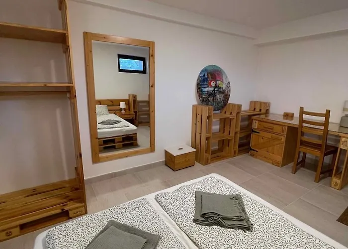 Lägenhet Garaboly Birtok Vendeghazak *